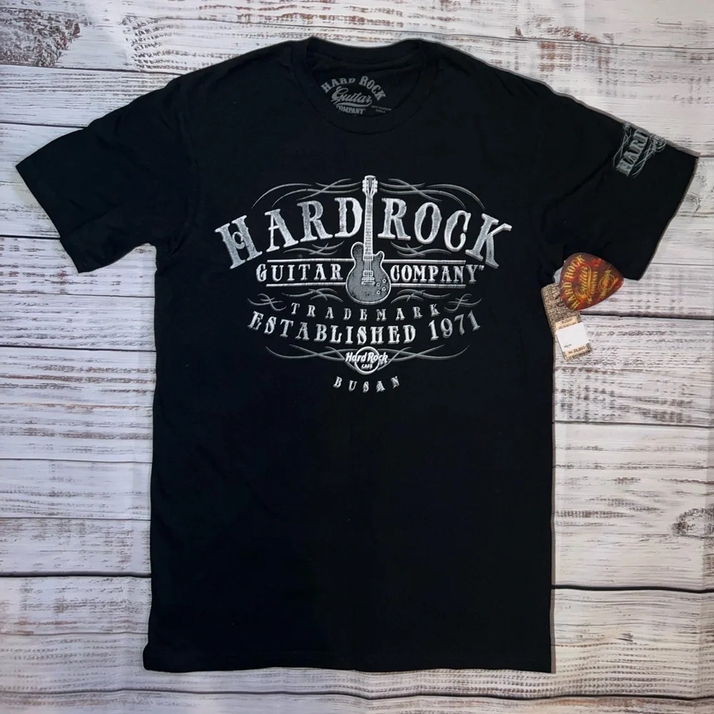 Hard Rock Cafe T-Shirt Busan Small Black - Picture 1 of 6